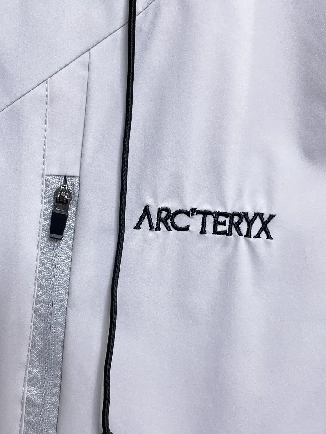 Same Style， ， 2026 New Arrival ，Original Premium Breathable ， ， ， Quality。 ， Sizes：M～3XL